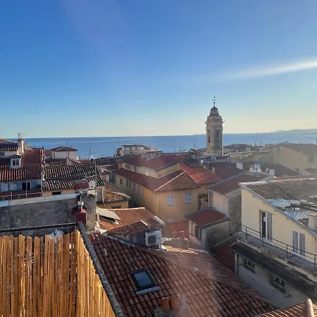 Triplex Toit-terrasse Authentique Vieux-nice & アパート