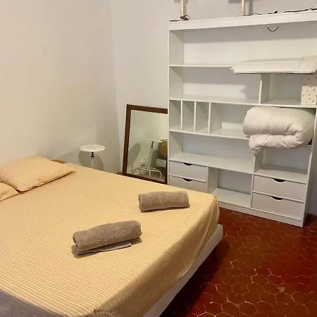 Triplex Toit-terrasse Authentique Vieux-nice & アパート
