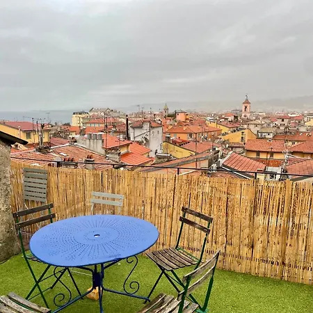 Triplex Toit-terrasse Authentique Vieux-nice & *