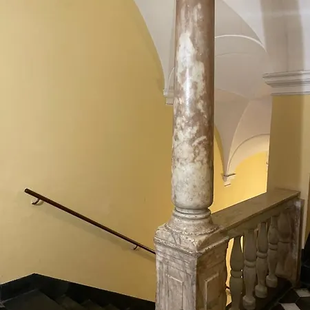 Апартаменты Triplex Toit-terrasse Authentique Vieux-nice &