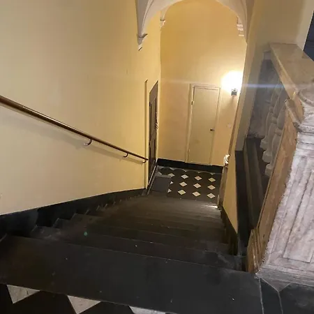 Triplex Toit-terrasse Authentique Vieux-nice & Ницца