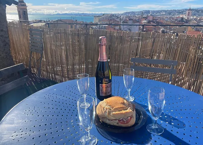 Triplex Toit-terrasse Authentique Vieux-nice & Lejlighed *
